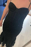 The design is unique and flawless, fitting exactly as described. It's snug at the knees but still lets you move. It loses a star because the lining is synthetic and can get warm. Overall, I'm happy with it. - Eliana I.