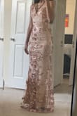 Fits perfectly. A little long but better with heels. Zipper is difficult - Mili S.