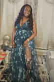 Beautiful dress. It fit very well on me. Looks classy. - Gladys J.