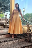 The dress Is very very pretty and elegant.  I bought the dress for my younger sister prom night. The dress made her pop on her prom night and all her friends commented on her dress. The size is very true and fits perfectly. 
1000% recommended - Trisha P.