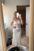 This set was such a great price and came super quickly. When it arrived, I was worried about the lace/it not being stretchy enough. However, this fits beautifully and snugs at all the right places to accentuate your curves without making you uncomfortable. I also love that I can wear the top and skirt separately if I wanted to. Definitely feels more high quality than the price which I also love!
The perfect look for many different occasions and I can't wait to wear it in Hawaii! - Jeanie S.