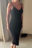 Très belle robe! Le jupon est un peu court ce qui rend la robe moins confortable. - Simon B.