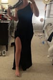 Literally one of the best-fitting dresses, I've ever put on. So flattering and so comfy. - Isabel I.