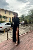 I ordered M due to my athletic arms and shoulders. It fitted me perfectly everywhere. It is made of good material and was reaaaally comfortable. Would buy again - Relianne C.