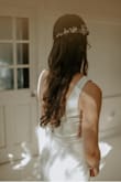 Wore for my wedding! It was absolutely beautiful and I am so happy I bought it. Got so many compliments. I didn't use all the pins it came with so that's cool if you don't end up using all the pieces, you can work it with your hair the way you want it - Deanna D.
