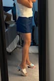 Perfect fit. I love the way the shirt can be worn with pants or skirt - KIANEISHLY S.