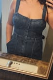 This jumpsuit is beautiful and can be worn on many occasions, summer or winter too. I had ordered an L before, which is usually my size, but it was too small in the waist and didn't close.
 Now I ordered the XL, it's a little big, but I prefer it. - Rachel C.