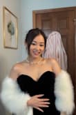 Loved how it elevated my outfit. Just got to be careful and move less when eating cause some of the fur does come off here and there. I did have to pull 3 strands out of my food lol - Pun C.