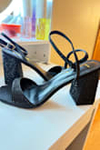 Super comfortable, they look beautiful and everyone admired them. - Yesenia P.