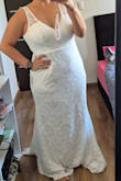I ordered a larger size because there was no smaller size available. It's a beautiful, high-quality dress. It has a curve-flattering cut; it's a fresh, simple, and elegant dress, but it wasn't the best choice for me. - Alejandra M.