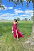 It's stunning and I got a lot of compliments on it - Daniela R.