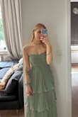 Great fit, wonderful quality material and great colour. Really good value for money, super happy for an online purchase. - Nicole H.