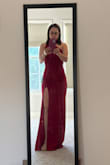Beautiful, elegant and sexy dress. The fabric is great, good quality.  The red color is not chillón. It is actually very elegant. I loved the dress - Lorena S.