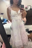 I've bought dresses from here before where the zipper doesn't zip, but it does on this dress! Small fit perfect and it's so cute. Just like the picture - Ashleigh R.