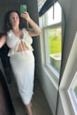 I love this outfit! I am currently 20 weeks pregnant, and I was nervous this wouldn't fit my stomach, but I love it! And it is so cute!!! I'm looking forward to wearing this at my bachelorette party
I weigh 180lbs, and I got a size Large - Mikaella D.