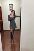 El vestido es bastante lindo, lo puedes usar de noche y de día, la tela es ligera y suave, tal vez una talla S me hubiera ajustado un poco más aún así estoy muy satisfecha con mi compra, xoxo Lulus - Linda C.
