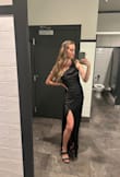 I have worn MANY a dress, and I think this takes the cake as my all-time favorite. Perfect dress in every way - Elsie S.