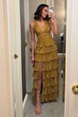 I got so many compliments on this dress. It flatters my body amazingly. - Rodaina H.