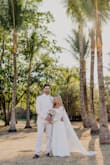 Loved this veil! It's light and airy, and the beaded details added such a beautiful glow. - Lindsay S.