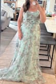 Beautiful dress, but the waist line runs small. - Tonya C.