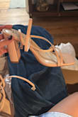 I love the quality of the shoes and also the color. - Mafer M.