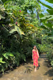 It is stretchy and warm material. It fits perfectly. The net material catches any thing that is protrudin in the environment and seats and clumps. Good for one use. - Regine R.