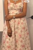 Beautiful material, I love the floral print. - Kinna P.