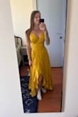 I had read reviews that this dress runs big (especially in the bust) so I ordered an XS. The dress fit me perfectly. I didn't use this dress because another worked better for what I needed it for, but it's still a great dress that hopefully I can use at some point! - Celsie L.