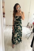 Great dress, a bit low-cut and not for big breasts, but overall very pretty. I had to get it hemmed as I am short, but it is the case for most dresses I purchase. - Mathilde S.