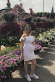 I was so pregnant and this dress was perfect!! So comfortable to walk around. It fit like a glove! - Rommy D.
