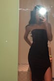 First pic shows shape, second for color. Gorgeous shade and absolutely love the slit. Really comfortable and doesn't slip down at all, velvet makes the light catch your shape beautifully. - Victoria A.