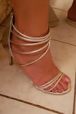They are perfect, very comfortable. The upper straps are a little bit loose but it doesn't matter to me. - Jenifer B.
