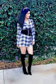 Un vestido camiseta para un look relajado. Queda bastante flojo asi que use una faja para acenturar mi cintura. Pero igual se ve hermoso sin la faja. Es corto y la tela es perfecta para los meses frios. - A t-shirt dress for a relaxed lool. It is quite loose so use a sash to accentuate my waist. But it still looks beautiful without the sash. It is short and the fabric is perfect for the cold months. - Lizia P.