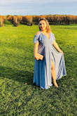 I felt like a princess in this dress.
So many compliments of everyone in the room.... It's very small and I usually wear small/large but this one I got the extra large one ...
I had to fix the sleeves and the bottom because it was too long
Amazing dress! - Ana M.