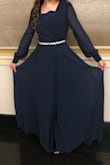 I loved it as is but for a black tie event, added a belt to give it some shine. - Rozita G.