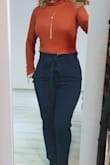 Perfect. It surprised me that the pants came in dark blue because in the picture it looked more inclined to black. In any case, the figure is wonderful, very flattering. I have a little stomach from time to time and this figure hides it completely. Buy, and fast :) Please make this in more colors. - Taly S.