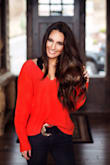 NEW FAVORITE SWEATER!! THE COLOR IS SO VIBRANT AND IT IS NOT ITCHY AT ALL! LOVE LOVE LOVE IT!! - Chelsea A.