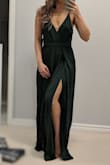 I love that this flowy jumper pretty much looks like a dress! It's absolutely beautiful. So happy with this purchase! - Angela N.