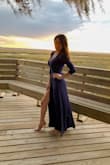 I LOVE this dress! I bought it for a wedding and it was perfect. I'm 5'2, 110 lbs, and bought an extra small. - Vanessa W.