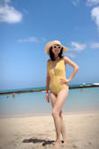 I love it, It is very comfortable. I buy yellow. - Ha D.