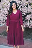 This dress is so beautiful. The waist has elastic so even better. - Sandra