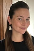 Super cute pair of earrings to wear this spring and summer. Nice and light and perfect to wear for work or wherever! - Melinda T.