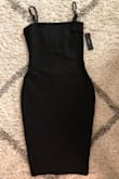 Not sure who is shaped like this at the hips, but I'm not. Dress would be so much better with a smoother hip shape, fixed armhole, and diff lining or no lining. I guess you get what you pay for. - Grace L.