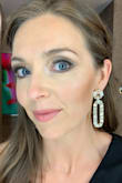 Elegant yet bold, these earrings were the perfect accessory! I love how they look on and not too heavy. - Yarrow F.