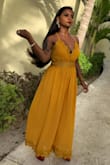 Pictures don't do this dress justice, great quality and great price! so glad I bought this. - Mukthi D.