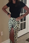 Soft, comfortable crop top. True to size and hits right at the waist. - Lisa D.