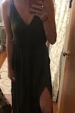 This dress is very comfortable and light weight, plus it can be styled with heels or sandals. - Jocelyn R.