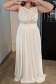 I am so excited to get to wear this for my wedding! I originally ordered an XL, but the L fit much better. The quality is fantastic, the fabric is light, comfortable, and holds up well. Absolutely thrilled that I was able to get such a nice dress for such an amazing price. I love Lulus now.
When I returned the XL dress I was actually able to get $5 extra store credit too! Excellent quality company and dress. 10/10 - Bethany O.