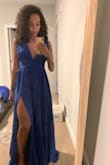 Fits true to size. I can usually be between xs and s. XS fit but could barely close around waist, decided to go with the S for comfort, will need to adjust the straps a bit on the S for the perfect fit. - Paola