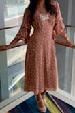 I loved! I chose small size with fear that I would stay small but I would have chosen xsmall. However, it is beautiful and of very good quality! - Zyrinette Q.